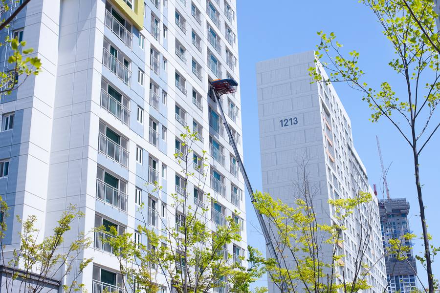 인현동 인근 이삿짐 운반 모습